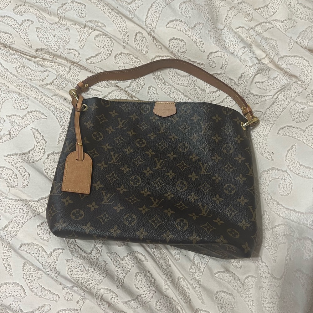 Louis Vuitton Graceful Handbag Monogram PM